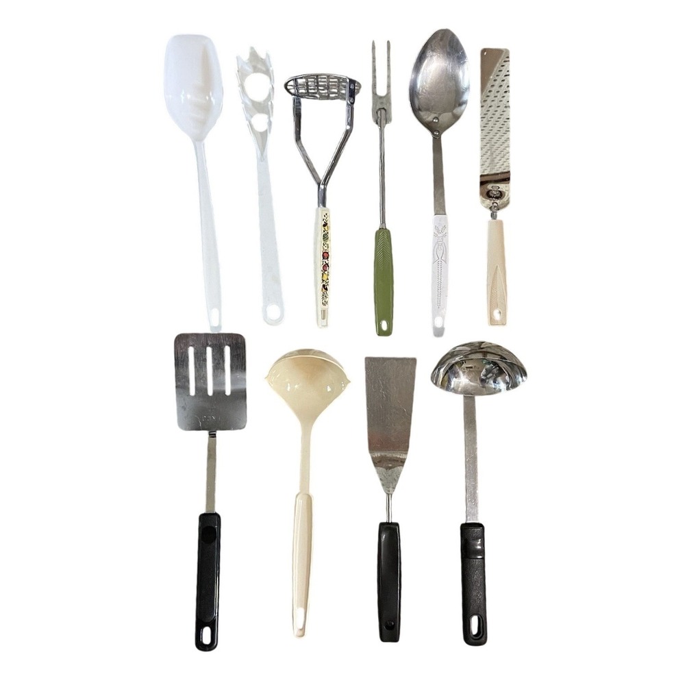 Vintage Lot Mixed Utensils Spoons Spatulas Fork Masher EKCO Flint Melamine Foley